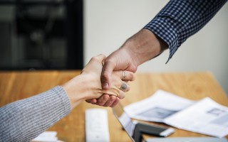 电商电子合同，真实性探究与信任构建