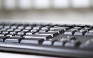 电子商务一般在哪上班累吗_毕其功于一役经典答案落实_迷你版76.26